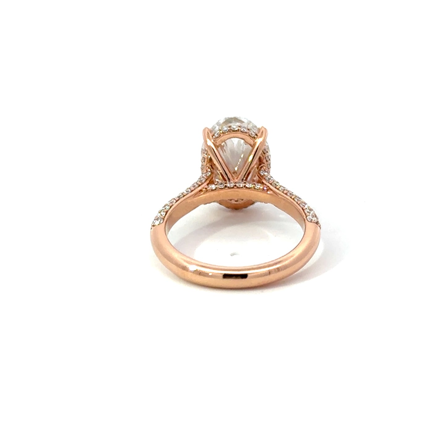 Oval 4.06 F VS1 EXEX IGI | 18k Rose Gold + 3 row pave 50% + Hidden Halo