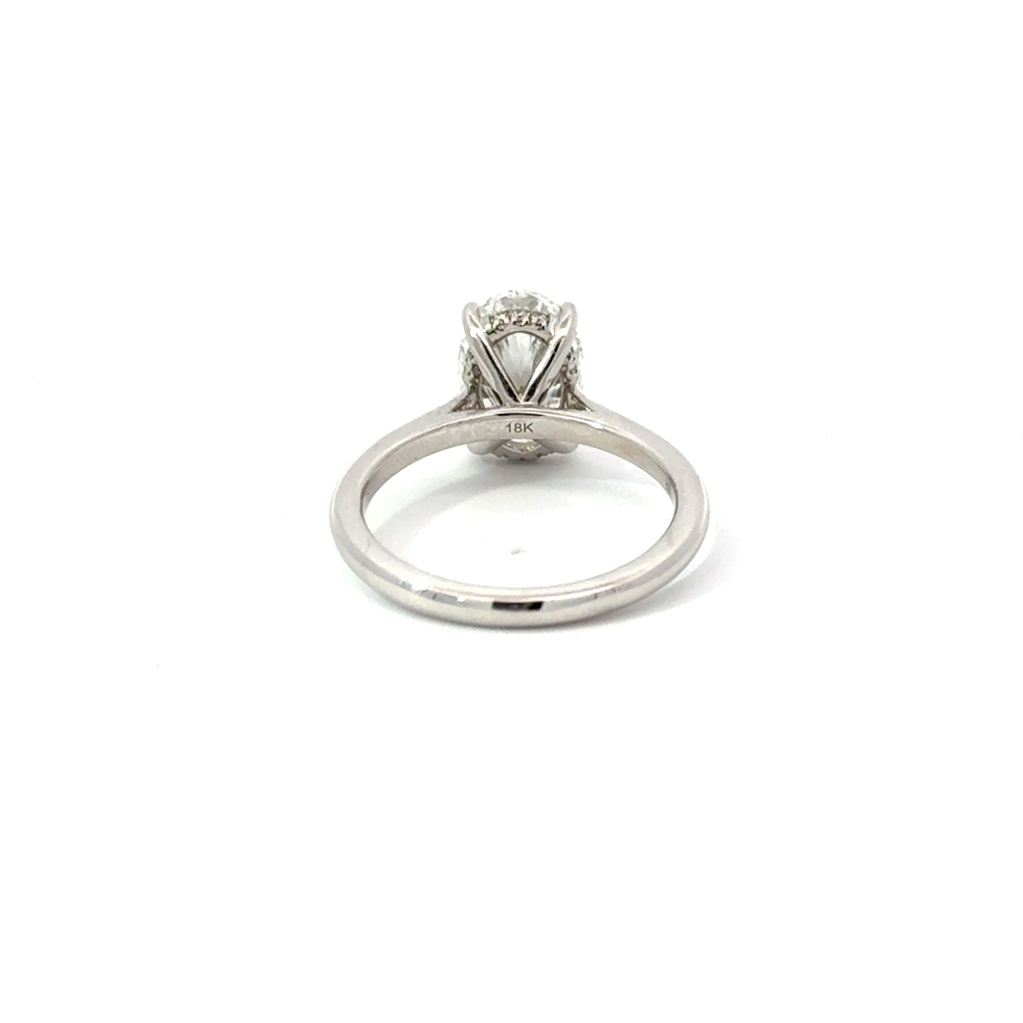Oval 2.00 E VS1 EXEX IGI | 18k White Gold + Hidden Halo
