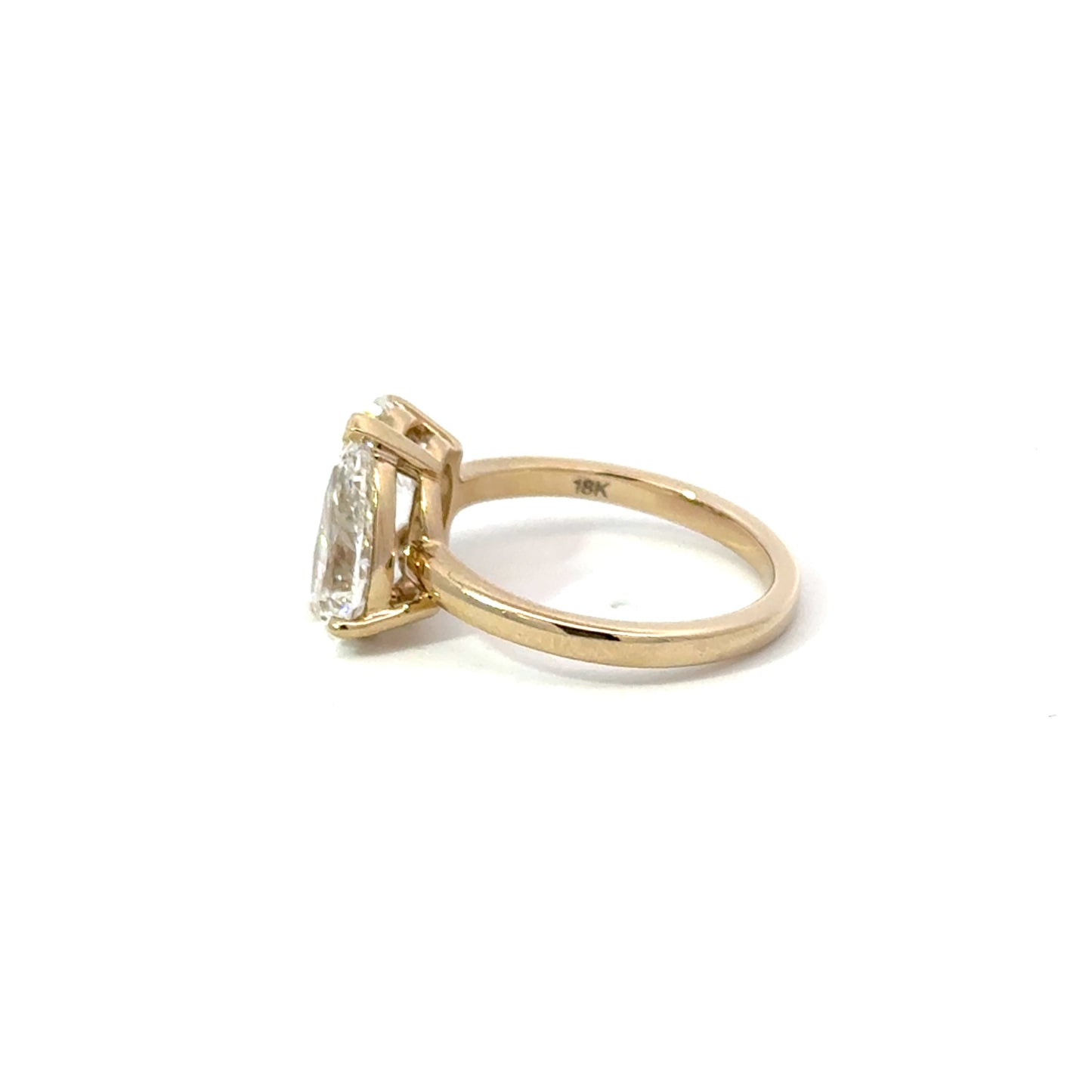 Toi Et Moi Ring | Oval 1.58 E VS1 EXEX IGI | Pear 1.51 E VS1 EXEX IGI | 18k Light Gold