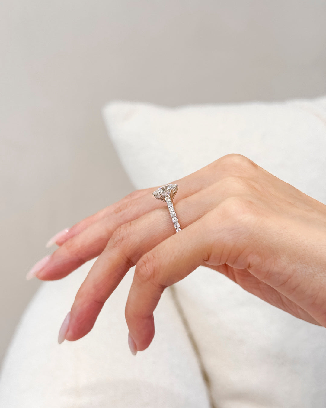 Round 2.64 D VVS1 IDEXEX IGI | 18k White Gold + Cathedral 6 prong + Hidden Halo Setting + 50% Pave